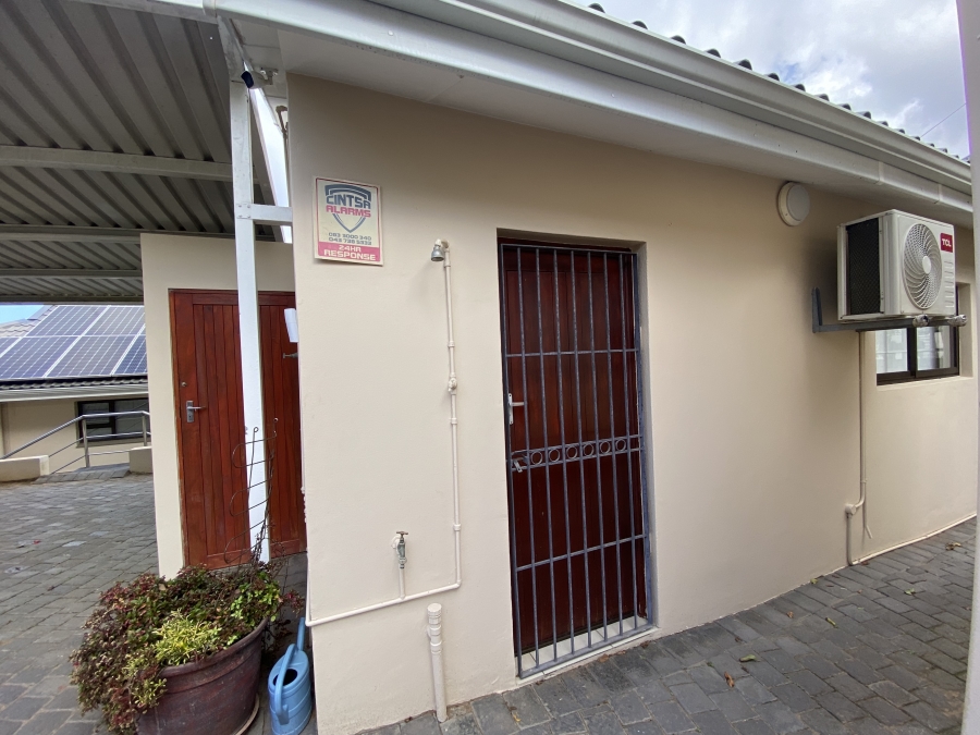 4 Bedroom Property for Sale in Cintsa East Eastern Cape